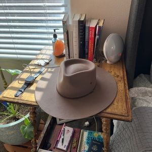 Will & Bear - Taupe - Explorer wide brim hat. - Medium